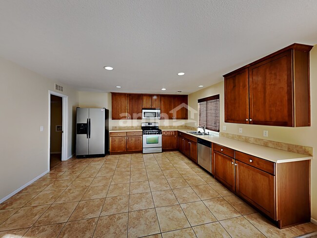 Foto del edificio - 2500 Coach House Loop