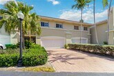 Foto principal - 3023 NE Quayside Ln