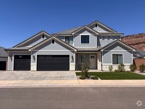 Building Photo - 308 S Water Crse Dr