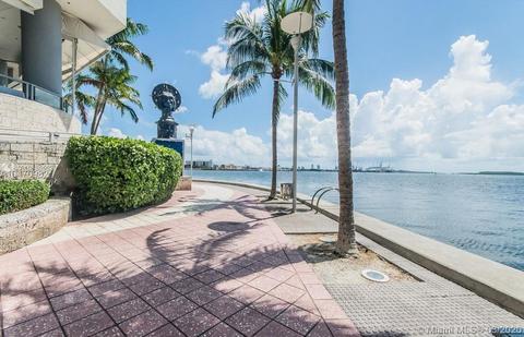 Foto del edificio - 335 S Biscayne Blvd