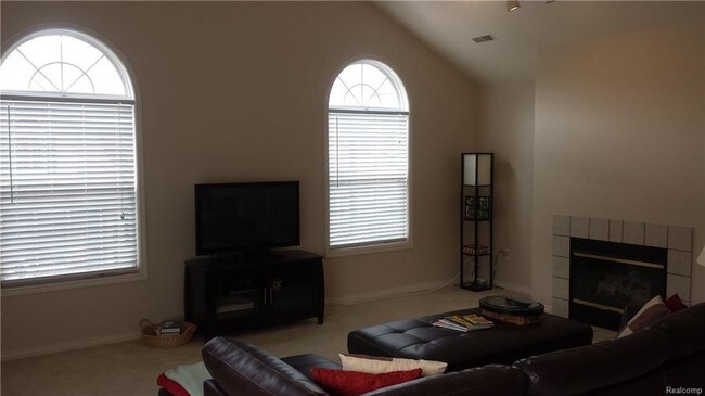 Building Photo - 28339 Carlton Way Dr