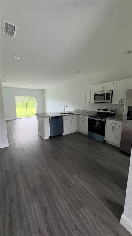 Foto del edificio - 2219 Fraser St
