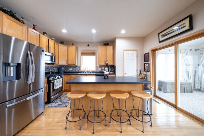 Building Photo - 5157 Yuma Ln N