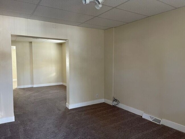 Foto del edificio - Perfect location for a 2 bedroom-1 bathroo...