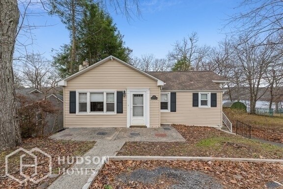 Primary Photo - 401 Diamond Spring Rd