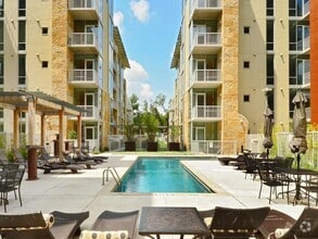 Building Photo - 1600 Barton Springs Rd