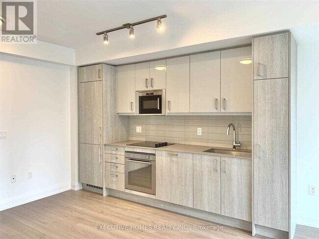 Photo du bâtiment - 77 Mutual St