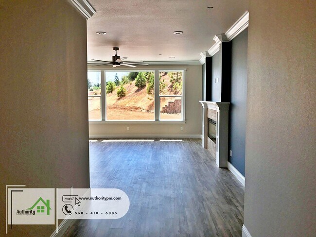 Foto del edificio - 4680 Risstay Way