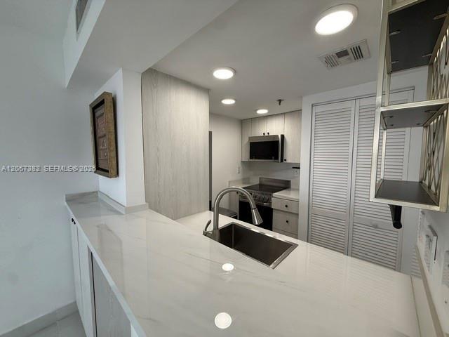 Foto del edificio - 540 Brickell Key Dr