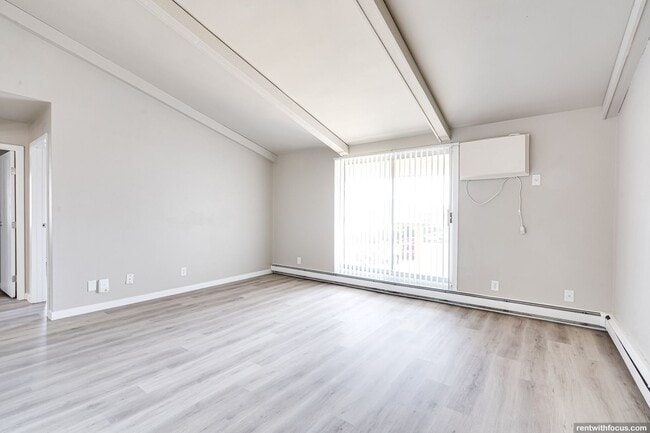 Interior Photo - EVERGREEN PLACE