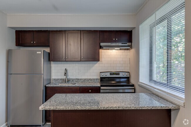 1HAB, 1BA - 650 ft² - Parkway Gardens Apartments
