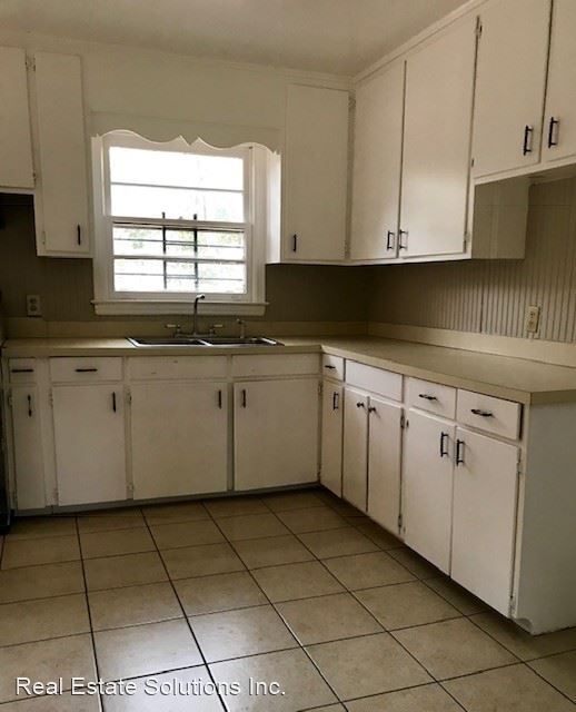 Building Photo - 3 br, 2 bath House - 110 Wildwood Terrace
