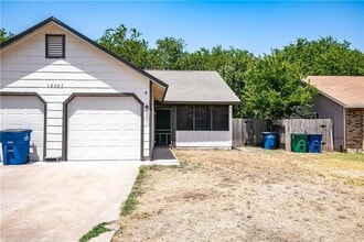 Building Photo - 12407 Tree Line Dr
