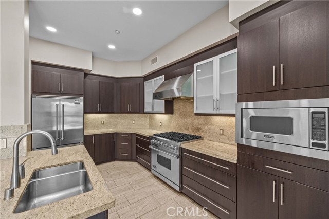 Building Photo - 402 Rockefeller