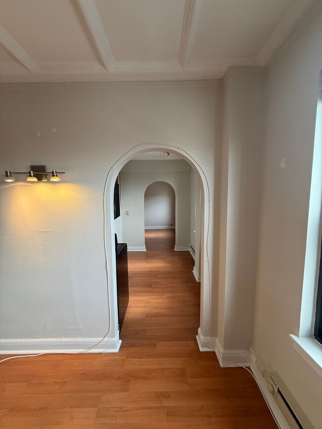 Interior Photo - The Archer