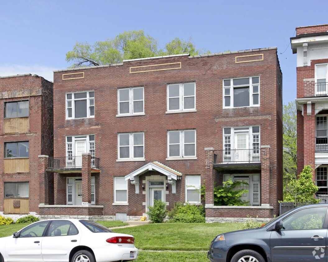 3933 W Pine Blvd, Saint Louis, MO 63108 3933 W Pine Blvd Saint Louis
