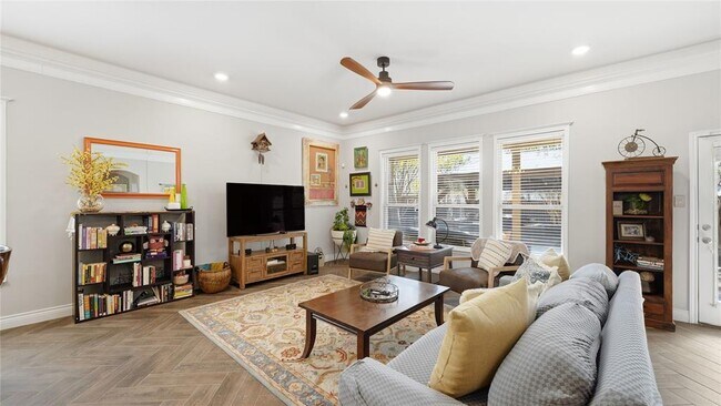 Building Photo - 743 Cirrus Canyon