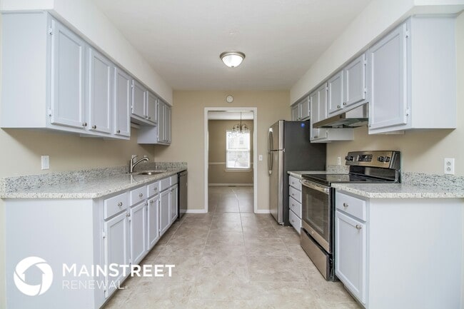 Building Photo - 3292 LUANN Dr