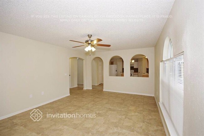 Foto del edificio - 6702 Lorain St