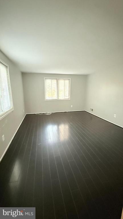 Foto del edificio - 19039 Capehart Dr