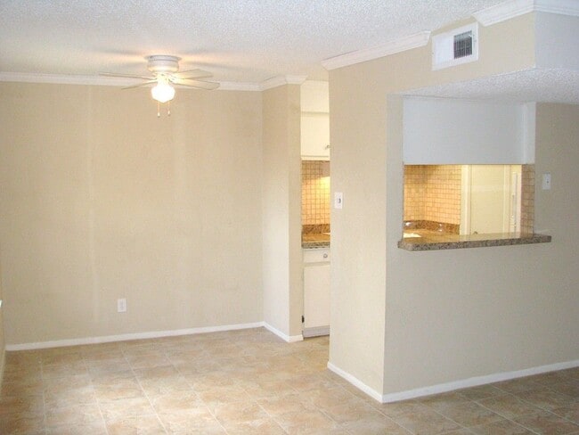 Foto del edificio - 8277 Kingsbrook Rd