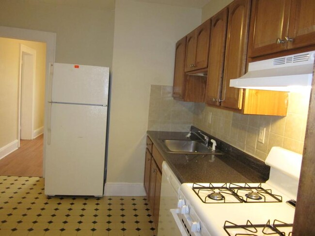 Foto del edificio - 300-308 North Ave
