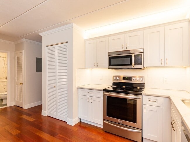 Foto del edificio - 28 Lee St