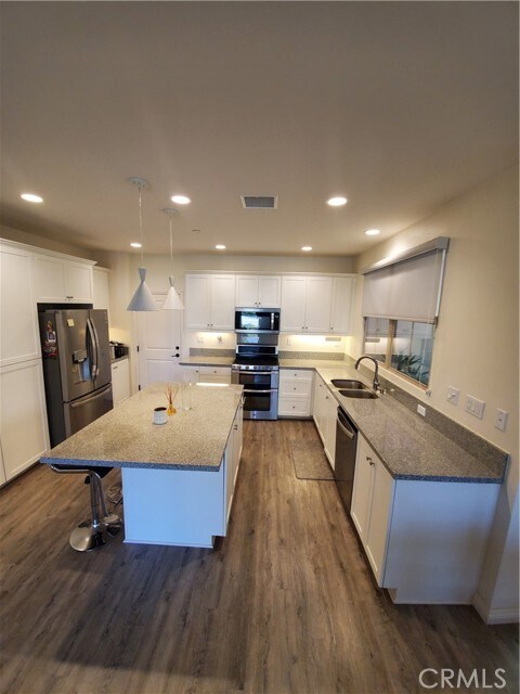 Building Photo - 110 Parkwood