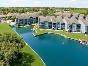 Building Photo - 12500 Melville Dr