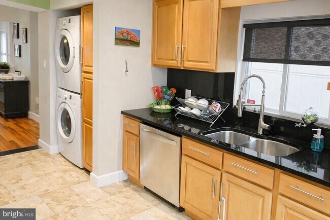 Foto del edificio - 2508 Tulip St