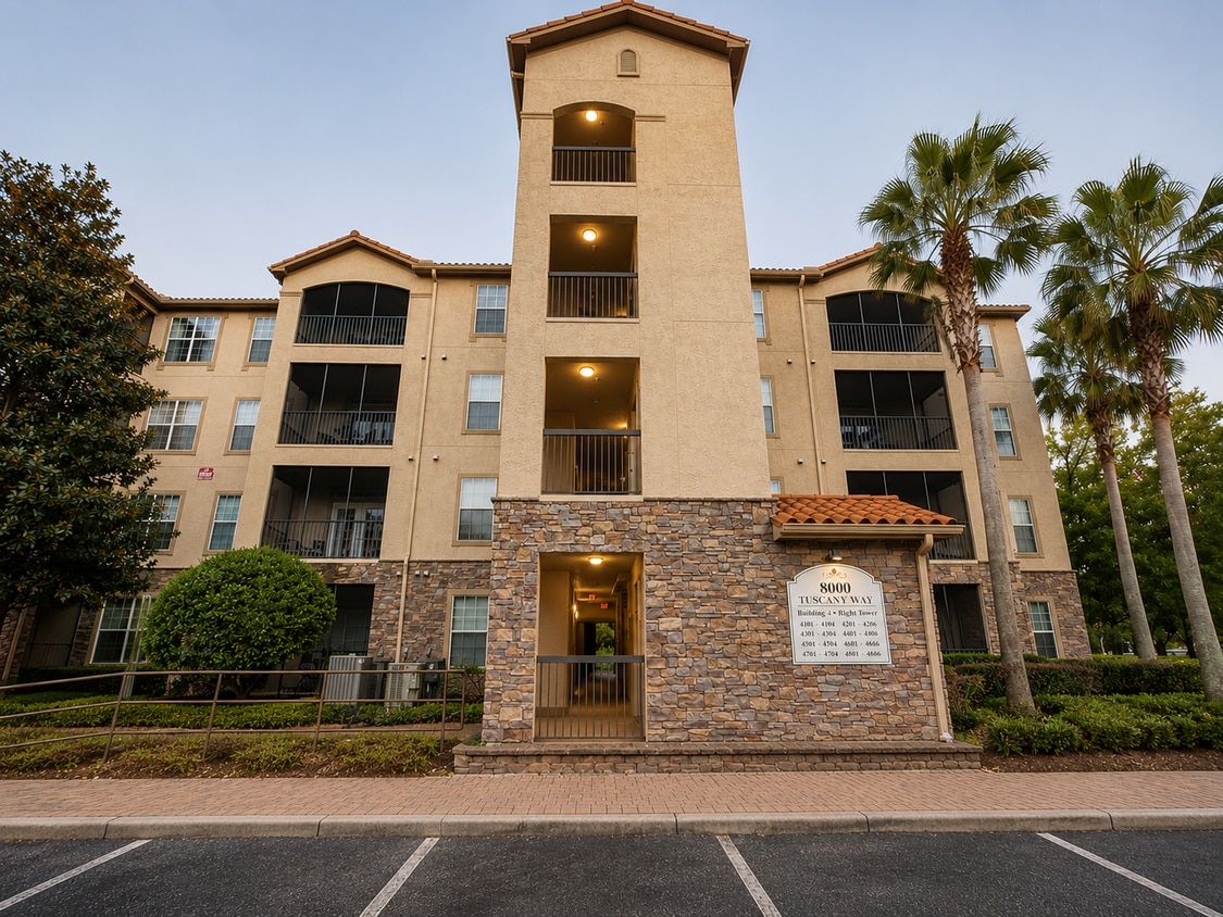 Spacious Furnished 3-Bedroom Condo Oasis with 2 Baths in Davenport - Spacious Furnished 3-Bedroom Condo Oasis with 2 Baths in Davenport