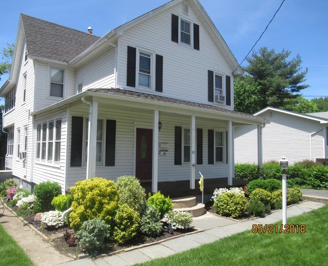Building Photo - 80 Franklin Turnpike