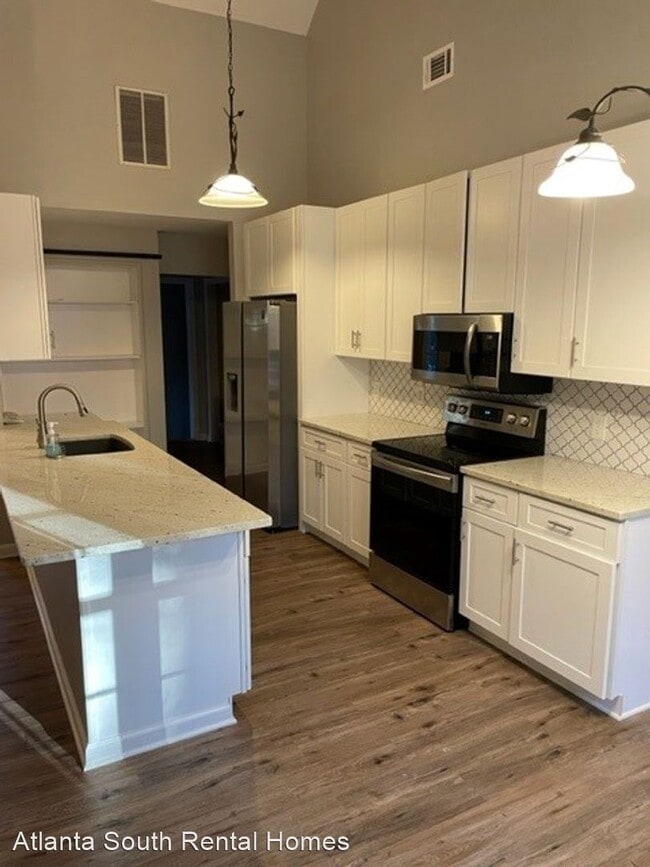 Building Photo - 4 br, 2 bath House - 475 Lone Oak Dr