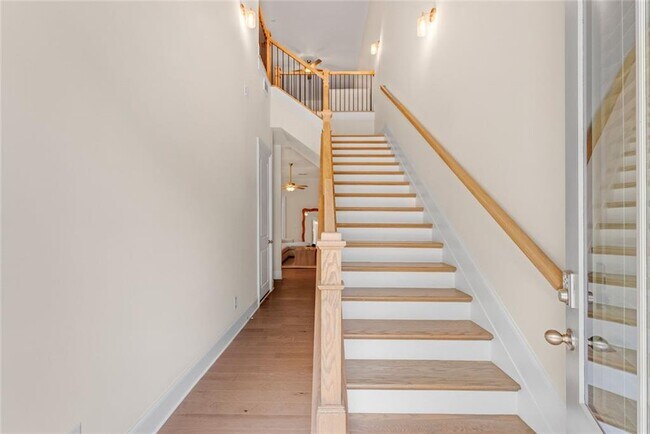 Building Photo - 746 Stickley Oak Way