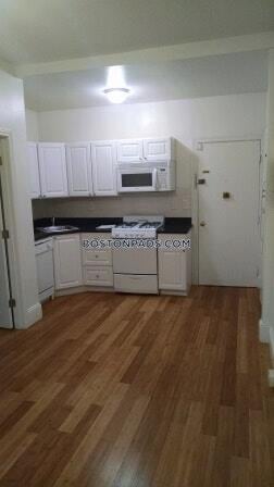 Primary Photo - 64 Hemenway St