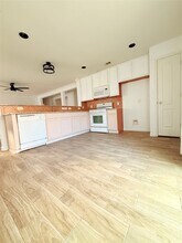 Building Photo - 2918 Beacon Grove St