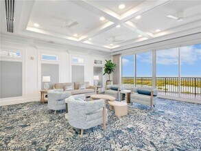 Building Photo - 900 Arbor Lake Dr