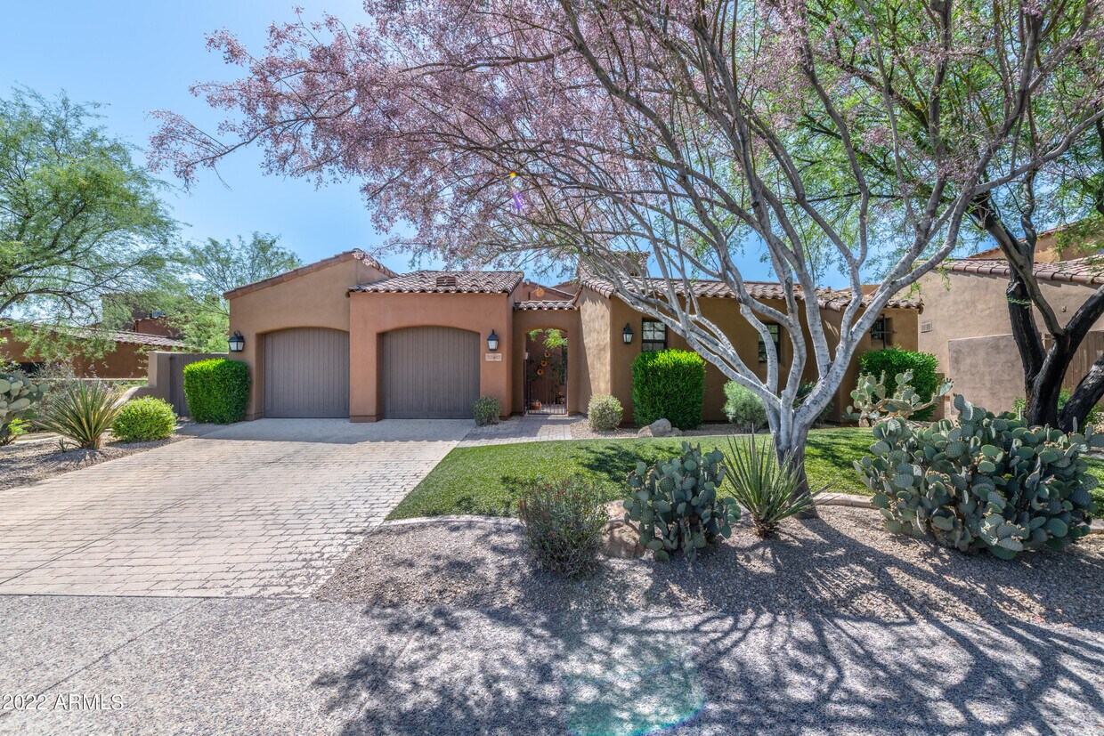 Primary Photo - 20302 N 84th Way