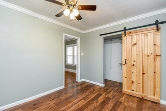 Building Photo - 8158 Niles St