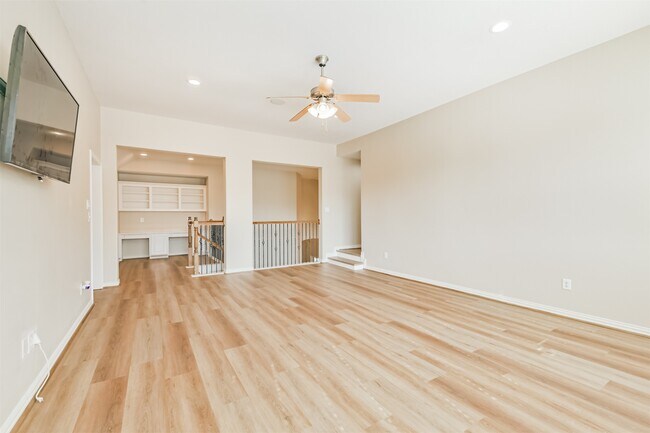 Foto del edificio - 8902 Lilac Springs