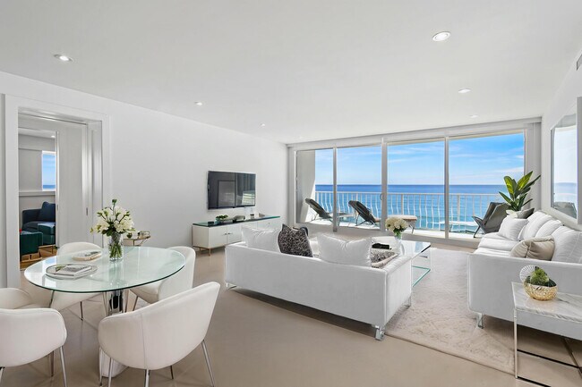 Building Photo - 2774 S Ocean Blvd