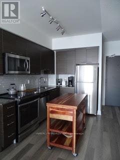 Photo du bâtiment - 3600-13600 Hwy 7 W