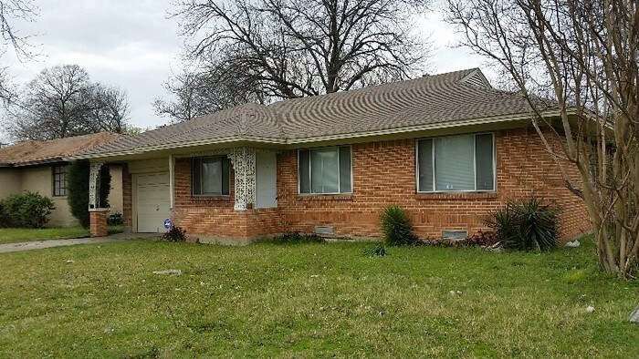 Primary Photo - 2 bed, 1.5 bath home in Pleasant Grove