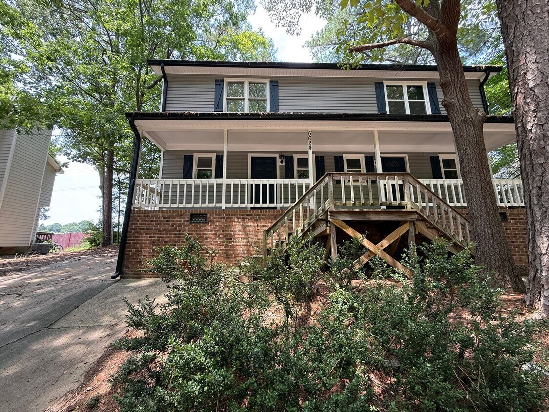 Primary Photo - Recently Remodeled 3BD, 2.5BA Raleigh Town...