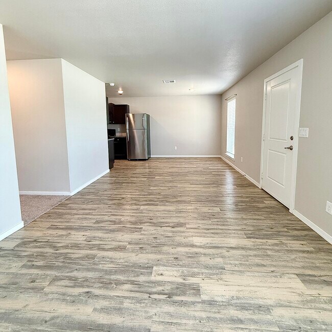Foto del edificio - 2603 Winfield Ave