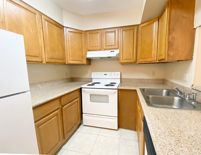 Foto del edificio - 2236 Perkins Rd