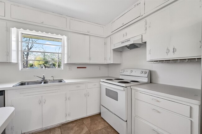 Foto del edificio - 703 Coryell St