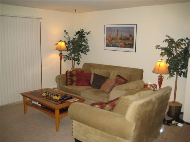 Building Photo - Overlook Pass LLC