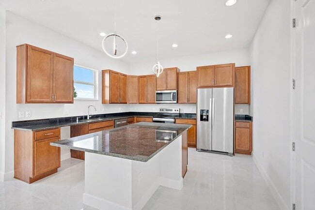 Photo - 5432 Pecan Dr House