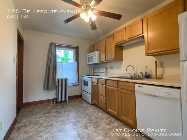 Building Photo - 725 Bellefonte Ave